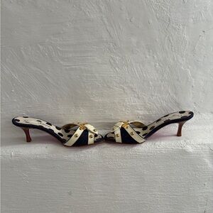 Christian Lacroix size 39 sandal heels